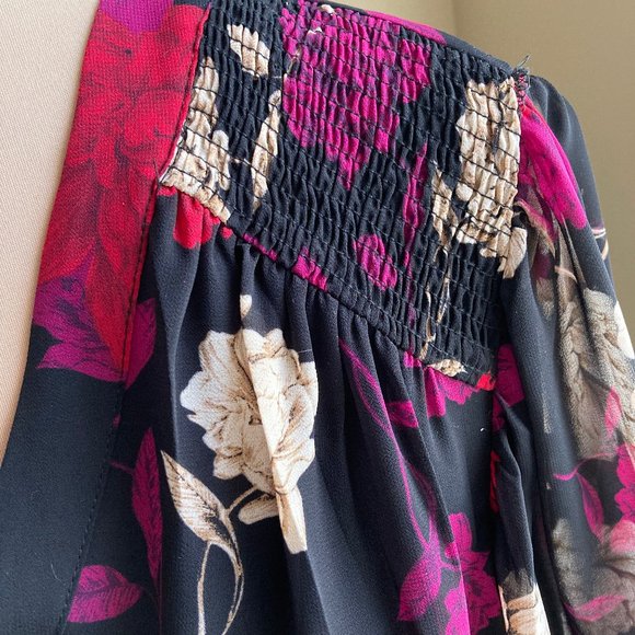 Vince Camuto NWOT Blouse Size Small - Picture 3 of 6